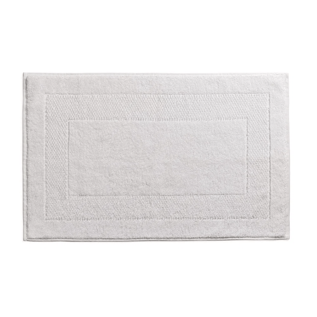 Toalha de Piso Solare em Algodão Branca 80cm x 48cm Macio Karsten - Ela Decora