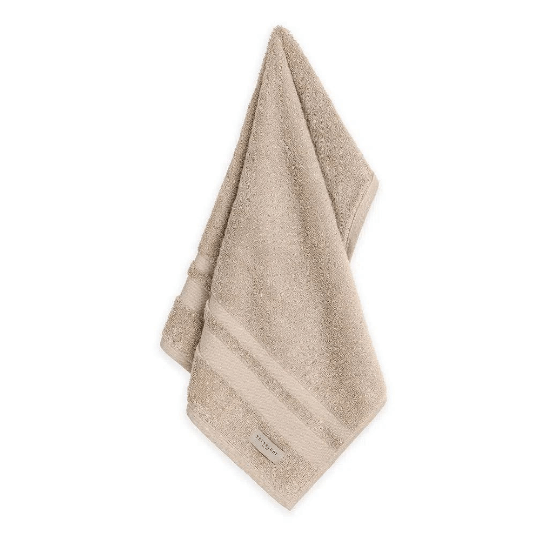 Toalha de Rosto Lorenzi em Algodão Nocciola 80cm x 48cm Trussardi - Ela Decora