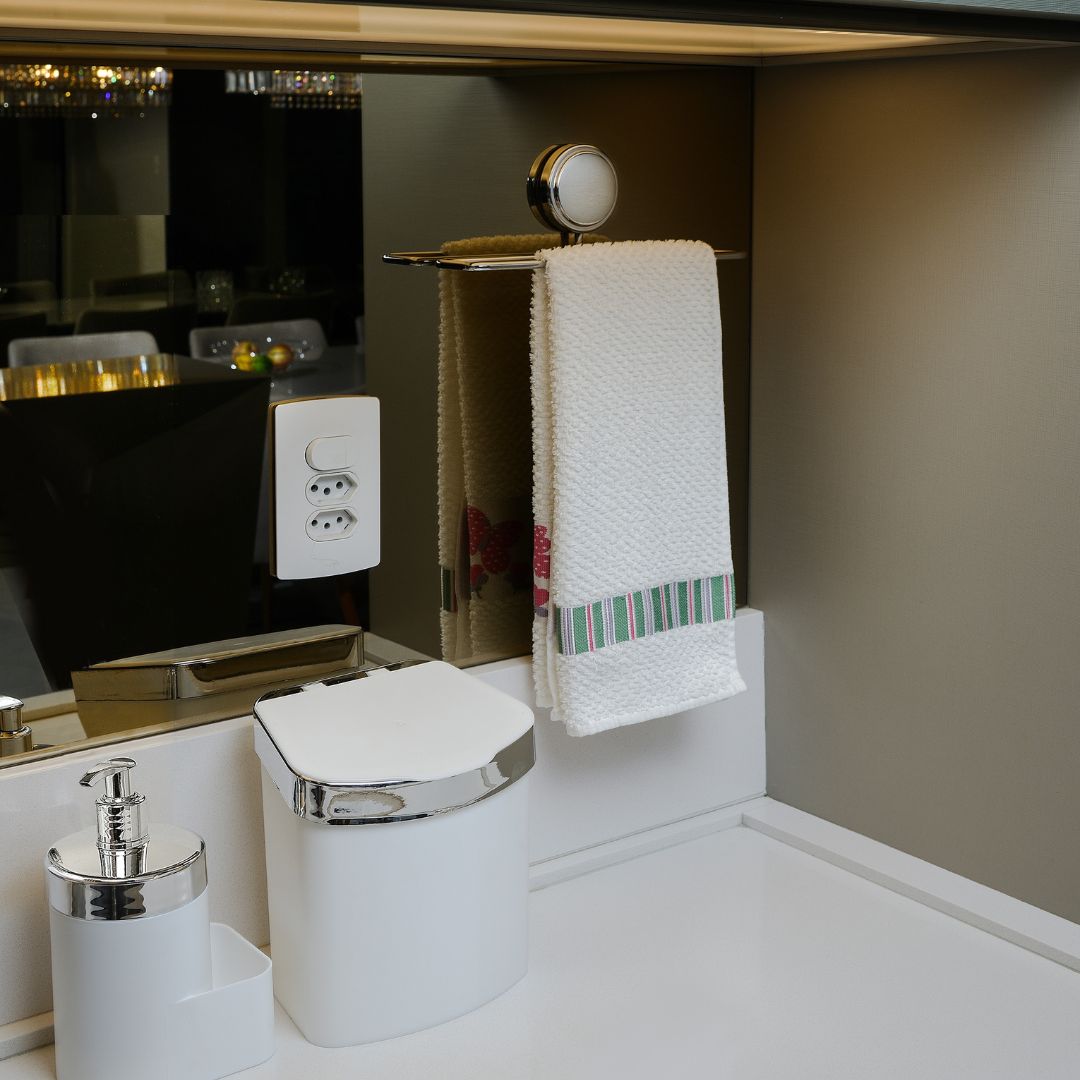 Toalheiro de Lavabo Fixação por Adesivo Cromado 25cm - Ela Decora