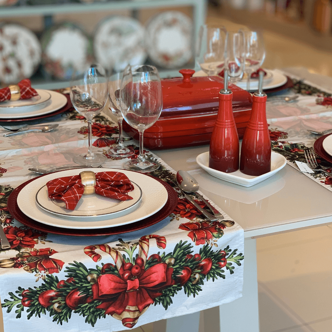 Travessa Retangular com Tampa Vermelha 32cm Le Creuset - Ela Decora
