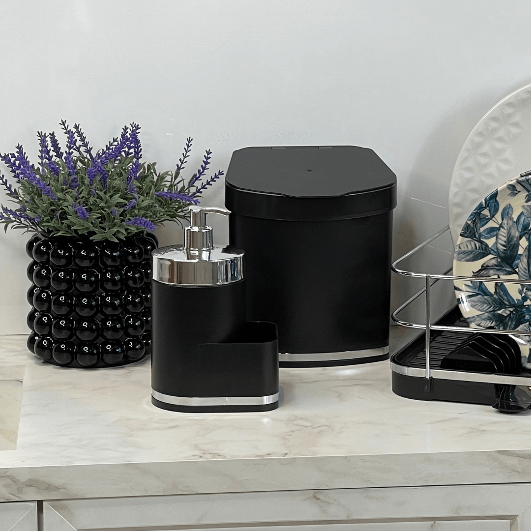 Vaso Cachepot Preto Bolas Dots em Cerâmica - 13,5 cm - Ela Decora