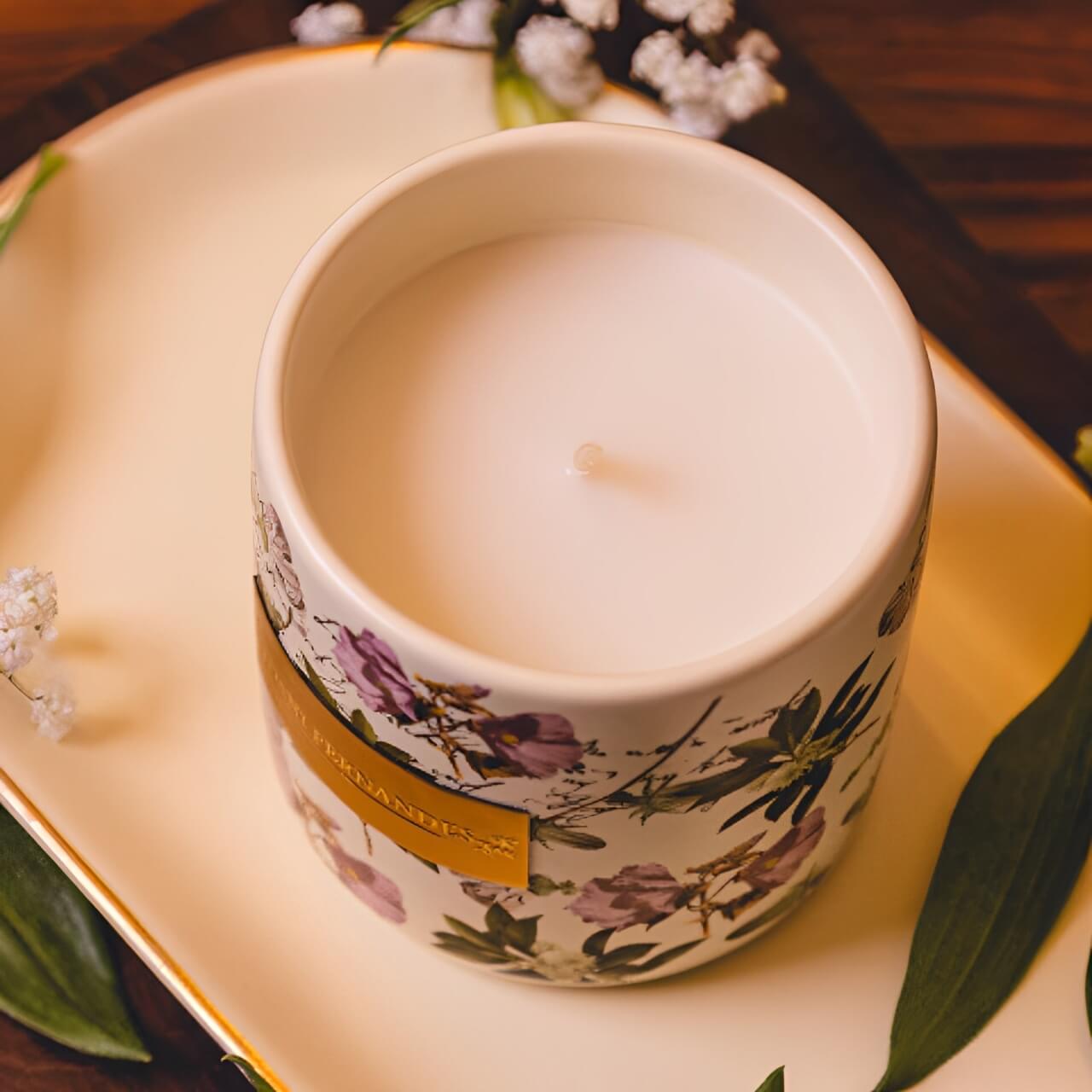 Vela Perfumada Tênue Jardim Secreto 170g Dani Fernandes - Ela Decora