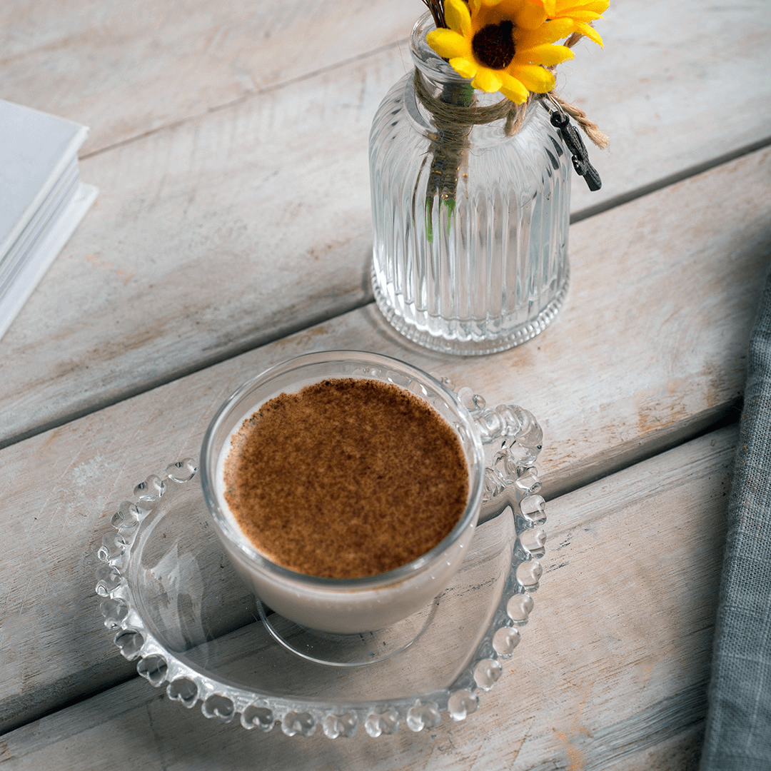 Xícara de Café com Pires de Cristal de Chumbo Borda Coração 80ml - Ela Decora