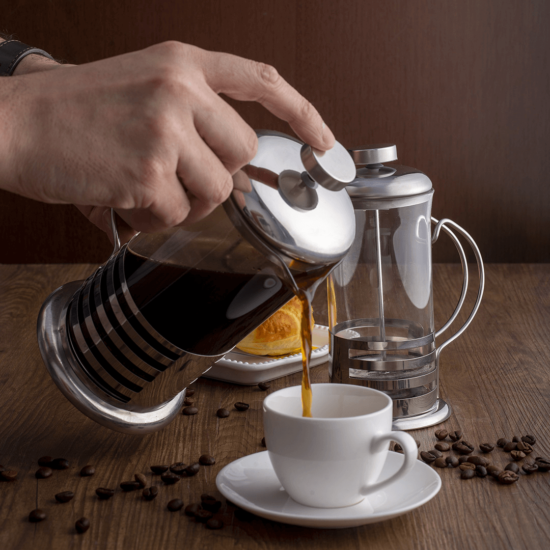 Xicara de Café com Pires de Porcelana Clear 100ml - Ela Decora