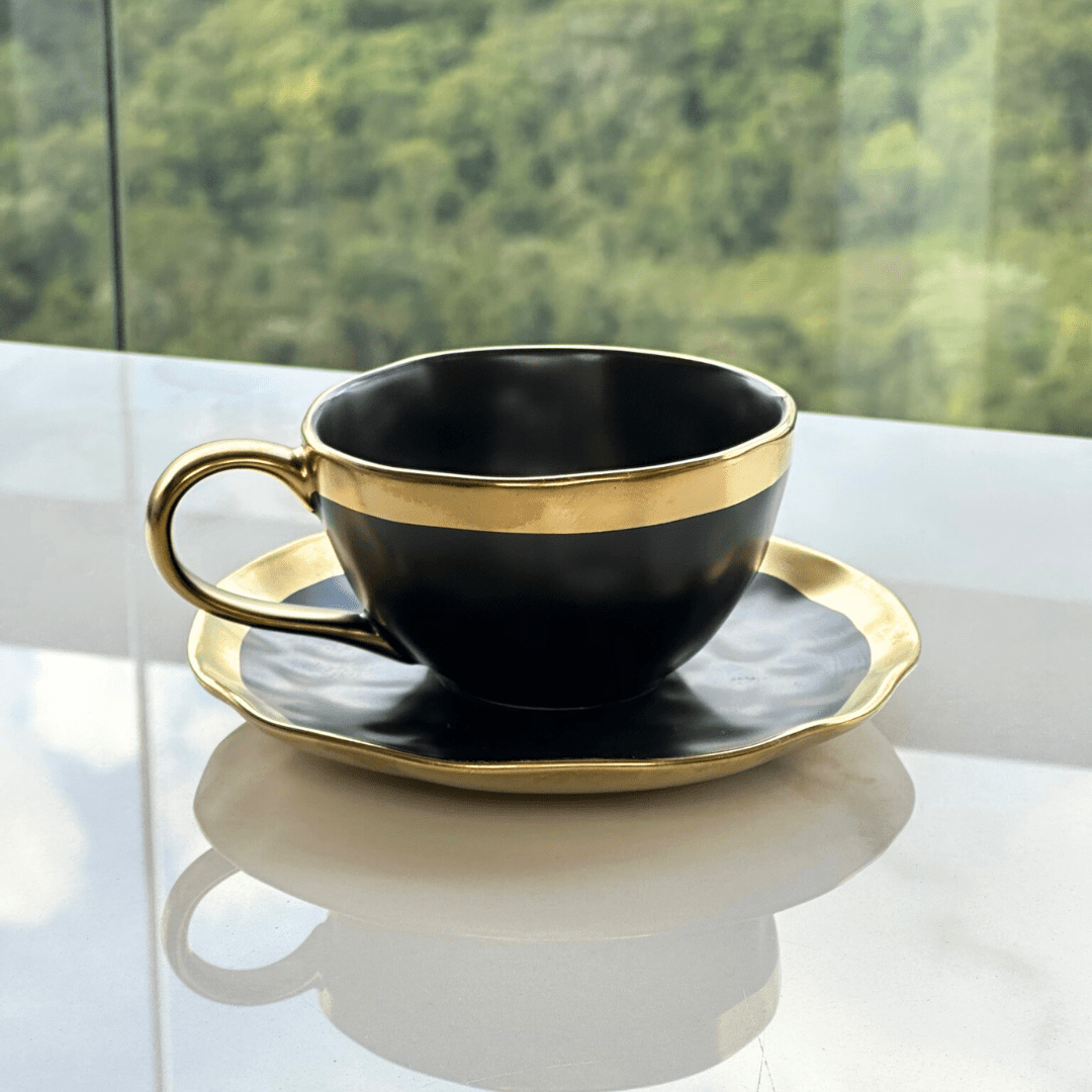 Xícara de Café Dubai Preto e Dourado 90ml - Ela Decora