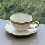 Xícara de Chá em Porcelana Dubai Branco e Dourado 200ml - Ela Decora